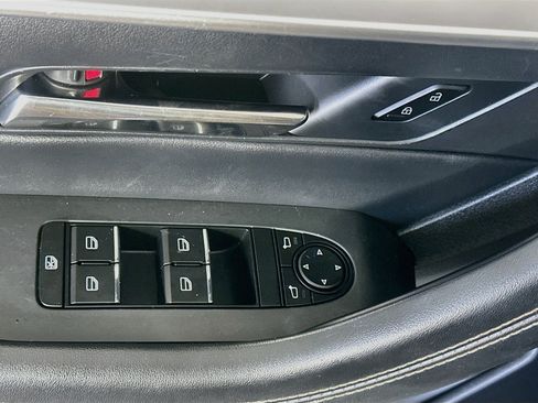 Used 2024 MAZDA CX-90 Plug-In Hybrid w/ Premium Pkg AWD/4WD image 15