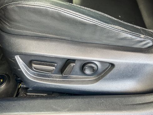 Used 2025 Toyota Camry SE FWD image 22