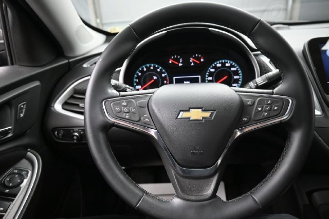 Used 2024 Chevrolet Malibu RS w/ LPO, Floor Liner Package FWD image 8