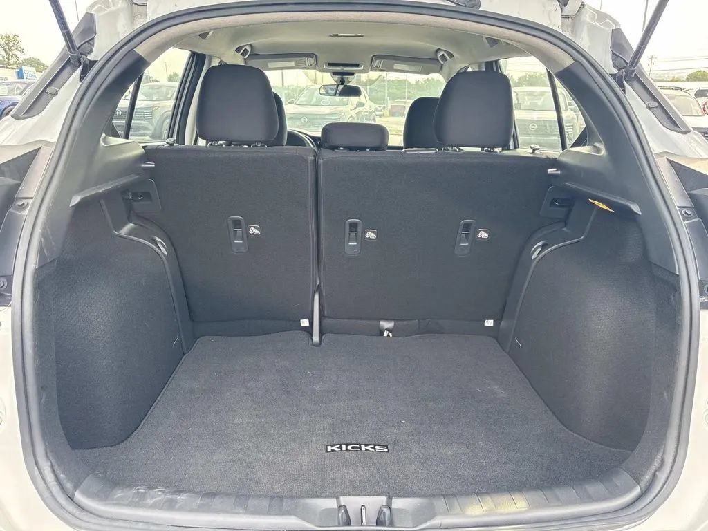 Used 2025 Nissan Kicks Play S FWD image 20