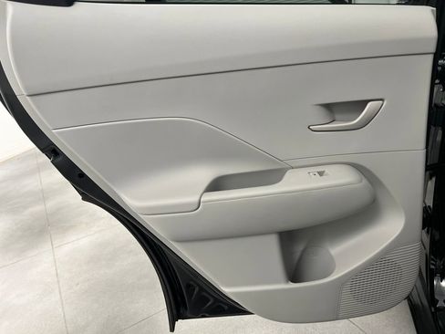 Used 2025 Hyundai Kona SEL FWD image 15