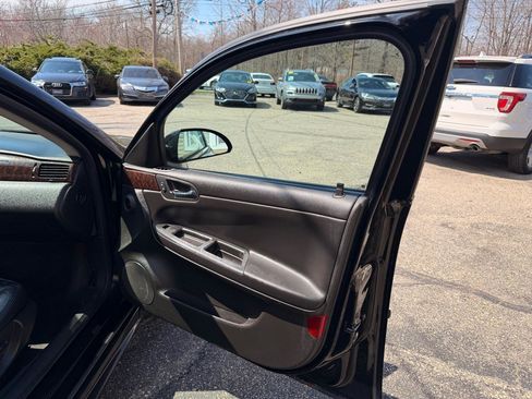 Used 2012 Chevrolet Impala LTZ image 26