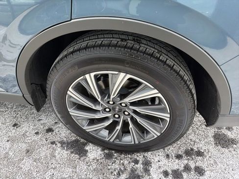 New 2025 Lincoln Aviator Premiere image 6