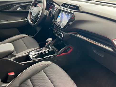 Used 2023 Chevrolet TrailBlazer RS w/ Convenience Package image 16