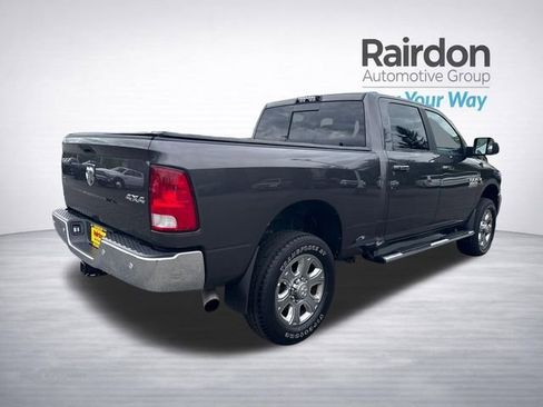 Used 2018 RAM 3500 SLT w/ Luxury Group AWD/4WD image 9