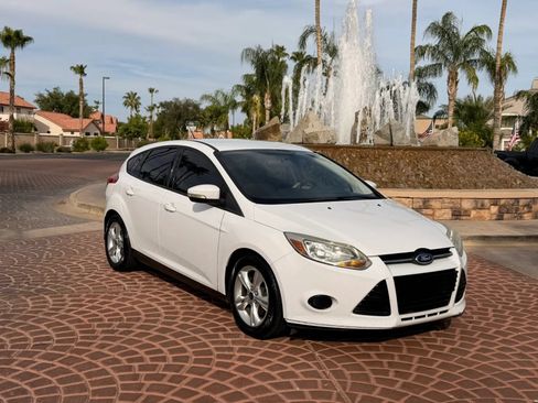 Used 2013 Ford Focus SE FWD image 29