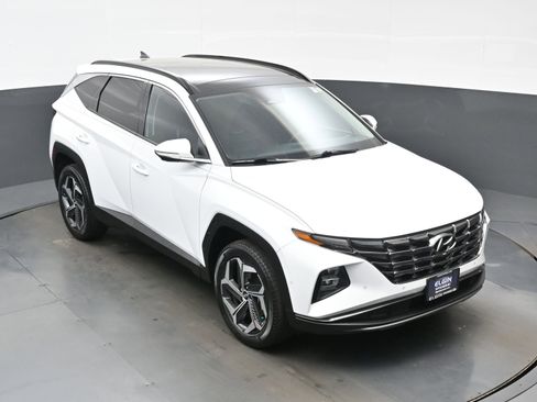 Certified 2023 Hyundai Tucson Limited AWD/4WD image 41