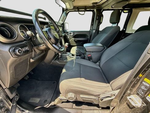 Used 2021 Jeep Wrangler Unlimited Sport AWD/4WD image 21