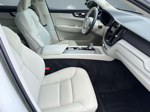 Used 2023 Volvo XC60 B5 Plus w/ Protection Package Premier image 30