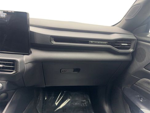 Used 2025 Ford Mustang Coupe image 50