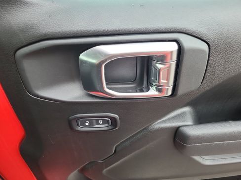 New 2025 Jeep Gladiator Willys image 16