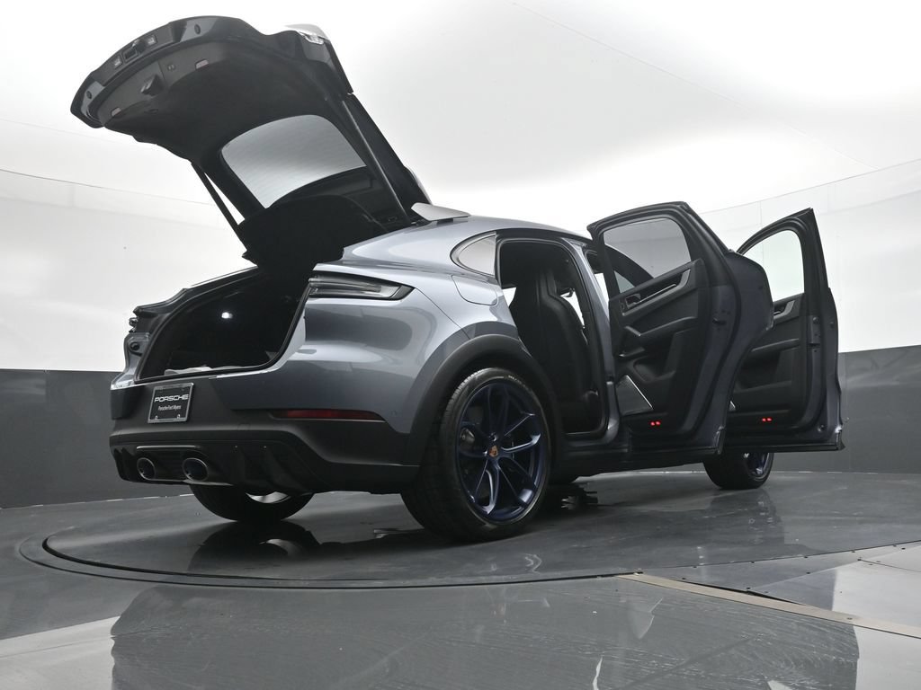 Certified 2026 Porsche Cayenne Turbo GT AWD/4WD image 27