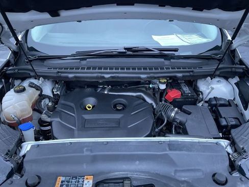 Used 2018 Ford Edge SEL w/ Ford Safe & Smart Package image 29