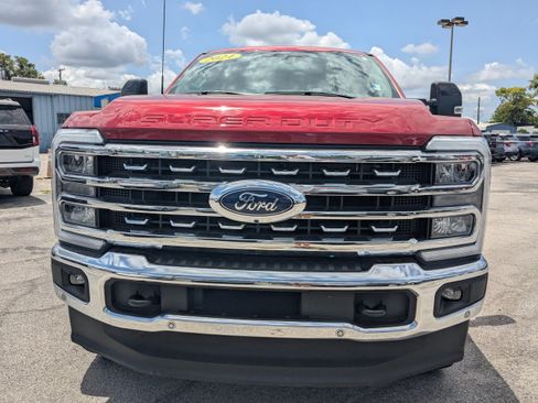 Used 2024 Ford F250 Lariat w/ Lariat Ultimate Package AWD/4WD image 9