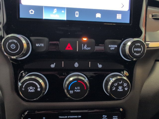 New 2026 RAM 1500 Big Horn w/ Night Edition AWD/4WD image 24