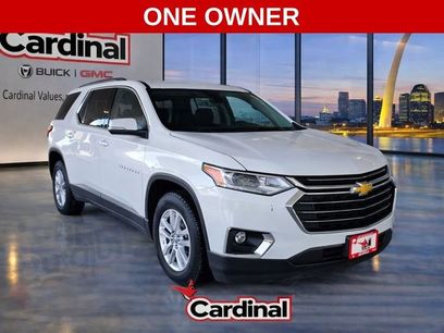 Used 2023 Chevrolet Traverse LT