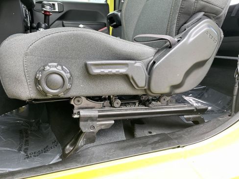 Used 2024 Jeep Wrangler Sport AWD/4WD image 17