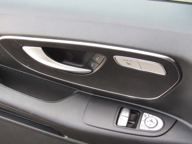 Used 2023 Mercedes-Benz Metris Passenger image 34
