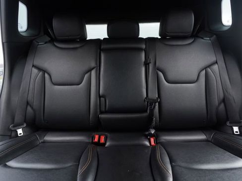 Used 2024 Jeep Compass Limited image 33