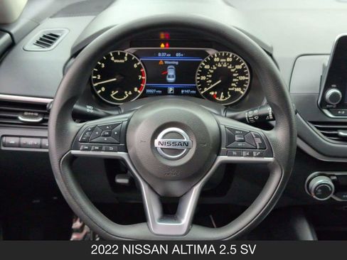 Used 2022 Nissan Altima 2.5 SV FWD image 12