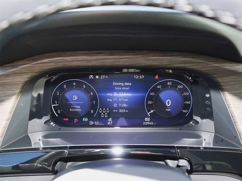 Certified 2025 Volkswagen Atlas SEL Premium R-Line image 26