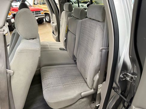 Used 2005 Toyota Tundra SR5 image 13