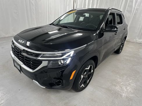 Used 2024 Kia Seltos EX image 7