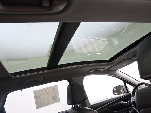 Used 2020 Hyundai Santa Fe SEL w/ Convenience + Premium Package image 12