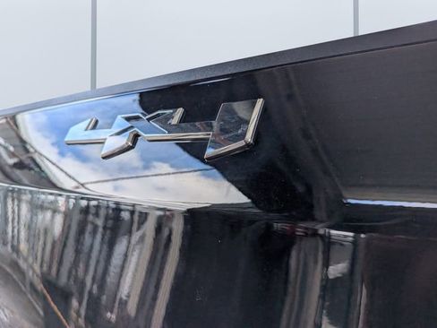 Used 2022 GMC Sierra 1500 SLT w/ SLT Premium Plus Package image 13