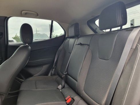 Used 2021 Buick Encore GX Select w/ Sport Touring Package FWD image 25