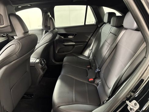 Certified 2025 Mercedes-Benz GLC 300 4MATIC image 18