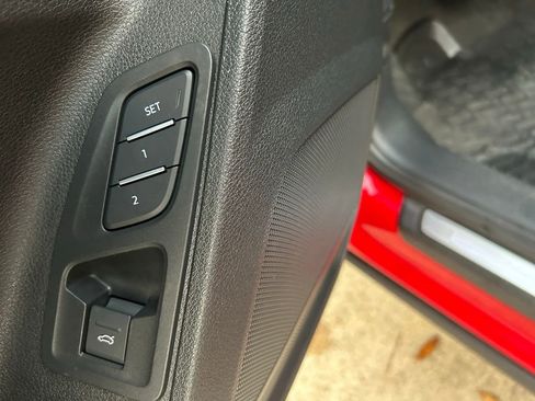 Used 2023 Audi Q3 2.0T Premium w/ Black Optic Sport Package image 48