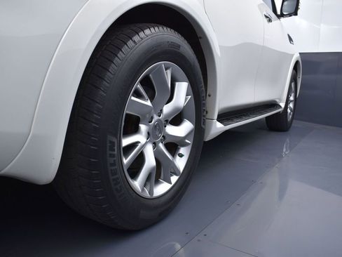 Used 2012 INFINITI QX56 4WD w/ Theater Pkg image 34