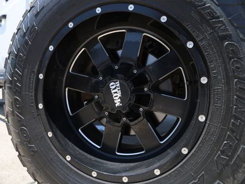 Used 2020 Jeep Gladiator Rubicon AWD/4WD image 9