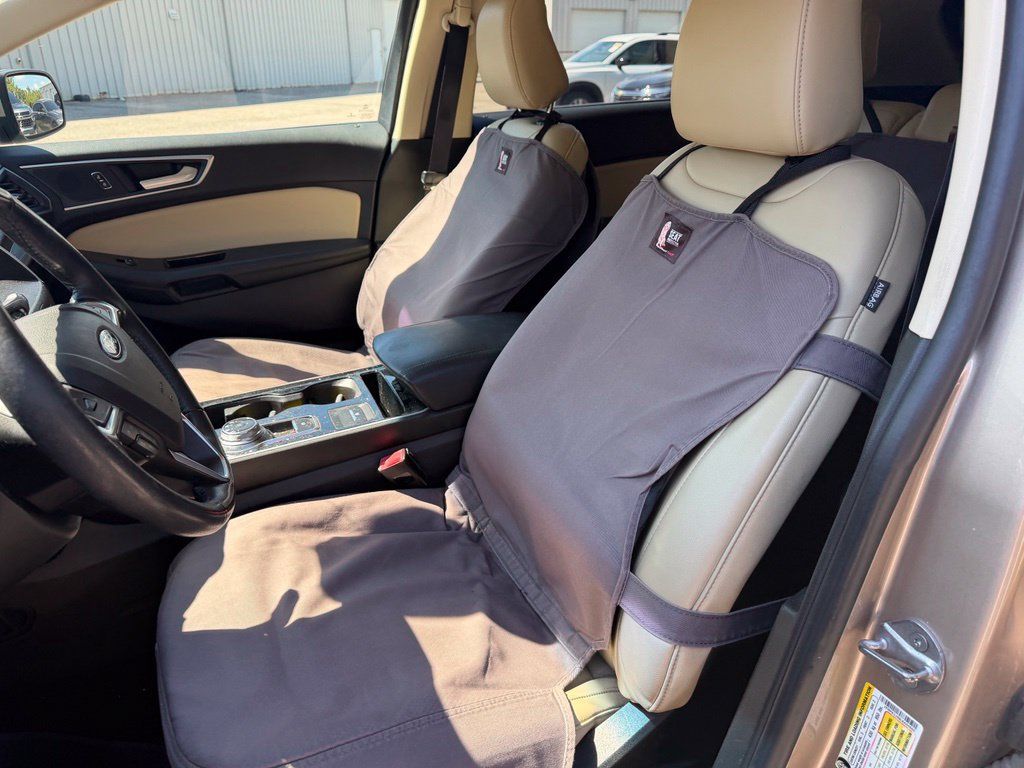 Used 2020 Ford Edge SEL w/ Convenience Package FWD image 10