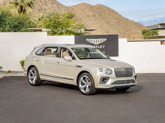 Certified 2023 Bentley Bentayga Extended Wheelbase video 1