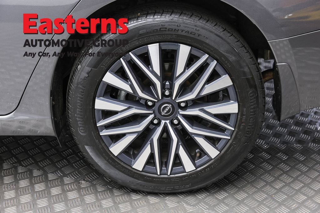 Used 2023 Nissan Altima 2.5 SV AWD/4WD image 9