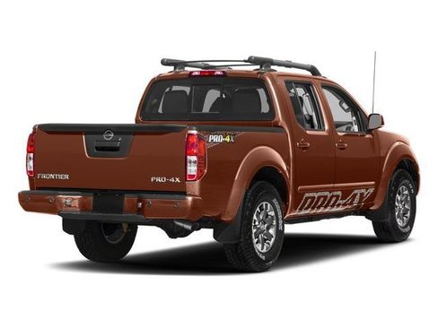 Used 2018 Nissan Frontier PRO-4X AWD/4WD image 5