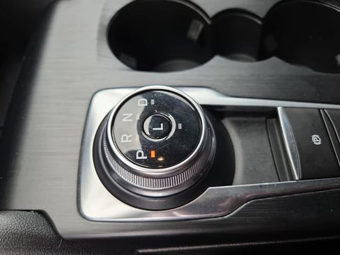 Used 2024 Ford Escape ST-Line FWD image 21