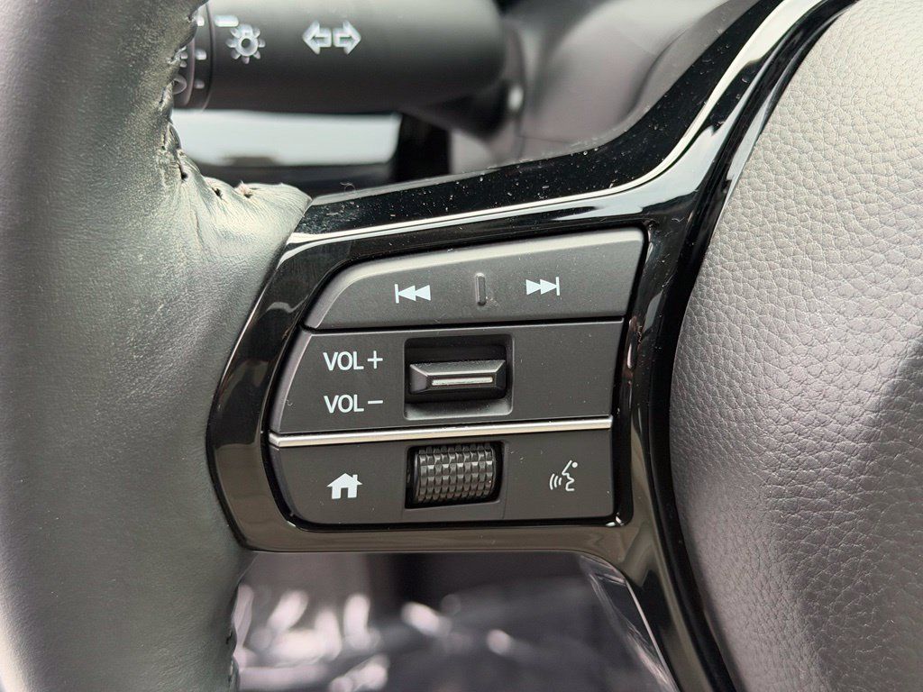 Used 2023 Honda CR-V EX-L image 23