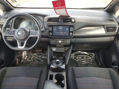 Certified 2020 Nissan Leaf SV Plus image 14