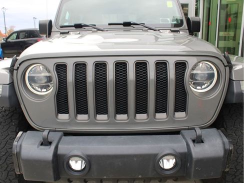 Used 2019 Jeep Wrangler Rubicon image 2