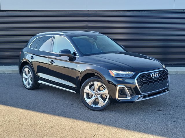 Used 2022 Audi Q5 2.0T Prestige w/ Prestige Package AWD/4WD image 2
