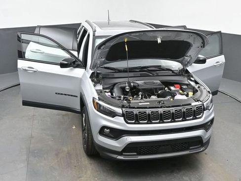 New 2026 Jeep Compass Latitude w/ Sun and Sound Group AWD/4WD image 62