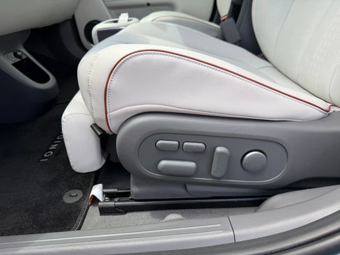 Used 2024 Hyundai Ioniq 5 Limited RWD image 14