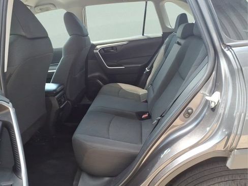 Used 2023 Toyota RAV4 LE AWD/4WD image 22