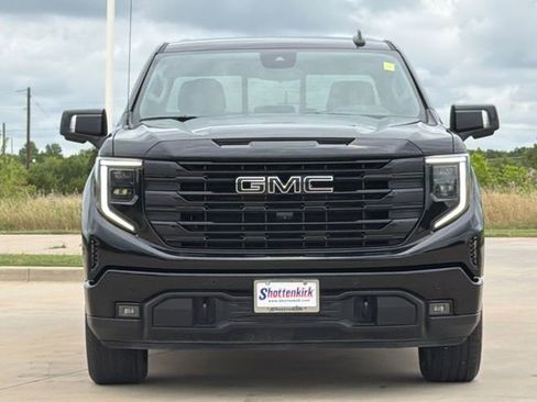 Used 2025 GMC Sierra 1500 Elevation w/ Elevation Premium Package RWD image 2