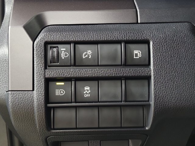 Used 2026 Toyota 4Runner SR5 AWD/4WD image 23