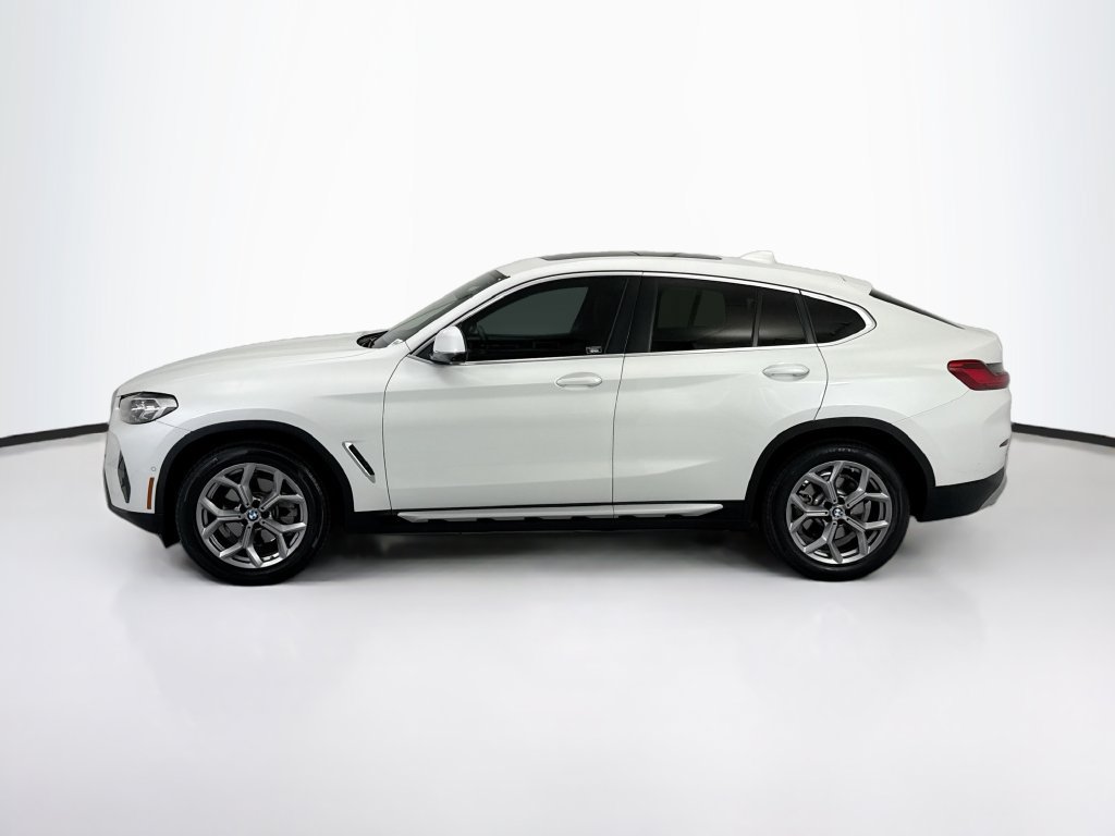 Used 2024 BMW X4 xDrive30i w/ Premium Package AWD/4WD image 8