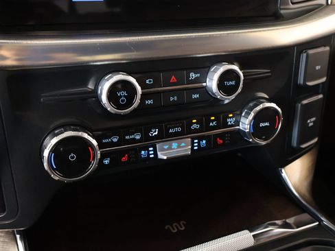 Used 2025 Ford F150 King Ranch w/ FX4 Off-Road Package AWD/4WD image 8